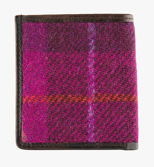This is the rear view of the Harris Tweed card and note holder in pink check, it is a dark pink and bright pink check with an orange overcheck.  It is trimmed in brown leather.
