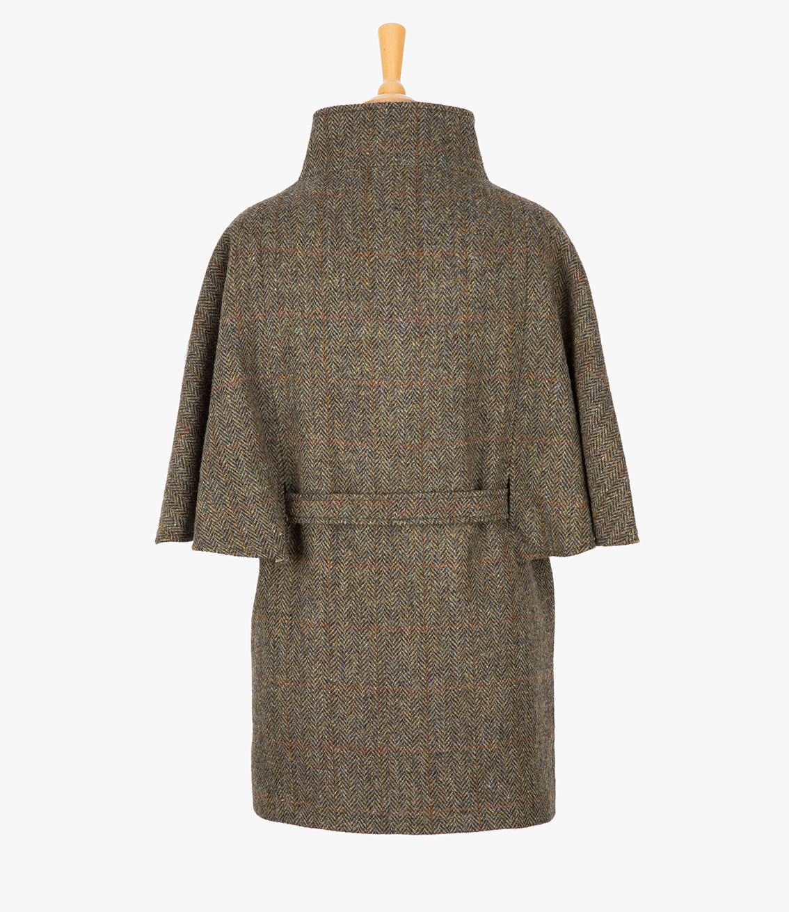 This is the rear view of the belted cape in Brown herringbone. You can see the collar stood up and the neat belt at the back.    